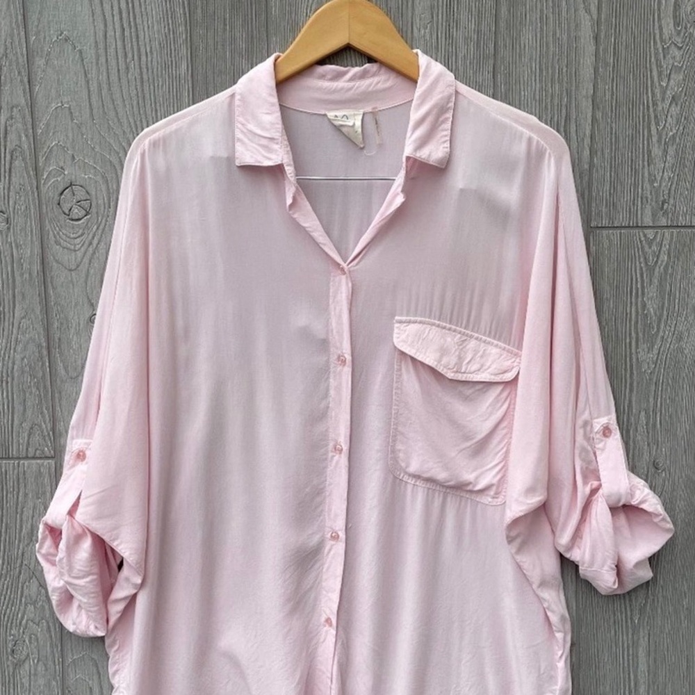 Anthropologie La Vie Powder Pink Button Down